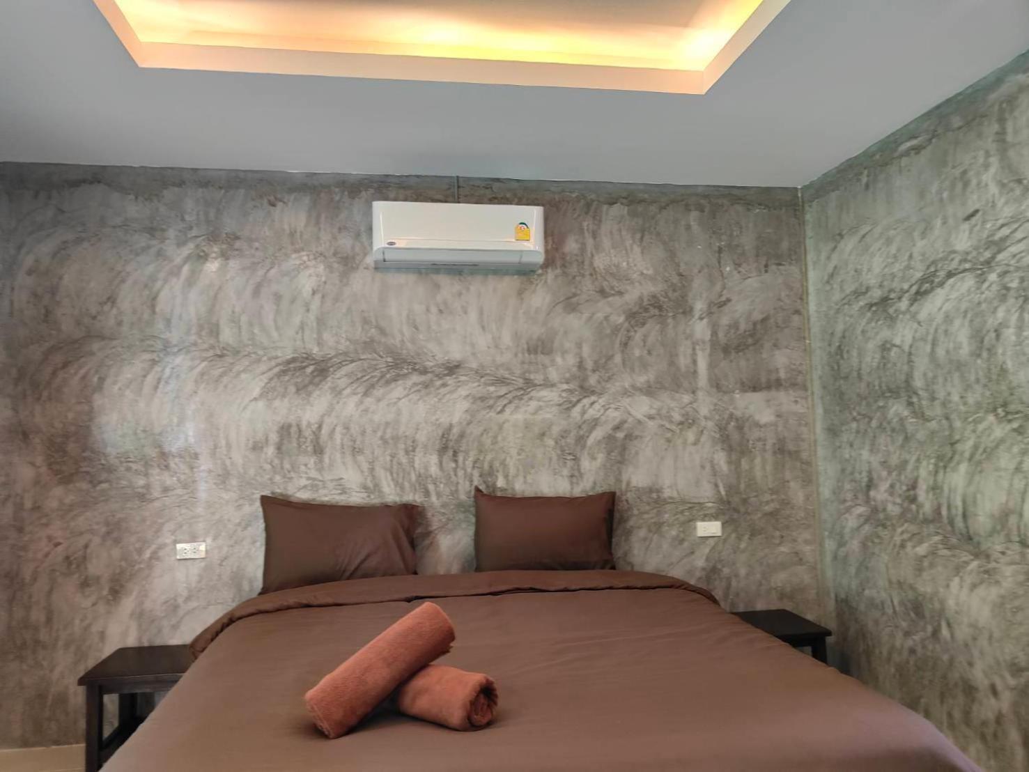 Baanchomjan Kohyaoyai Apartment Ban Nai Wat Екстериор снимка